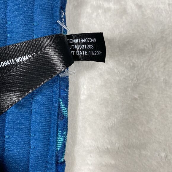 Torrid Curve Longline Bra Women's Plus Sz 4 Blue Lace Underwire Sheer Unlined - Picture 6 of 8